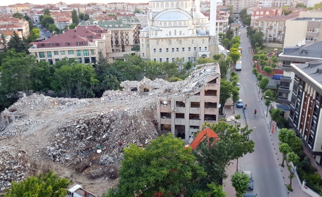 GÜRSOY HOLDİNG’TEN SKANDAL YIKIM