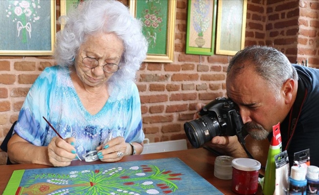 Akaryakıt istasyonunun fotoğraf sevdalısı çalışanı Edirne'nin el sanatlarını geleceğe taşıyor