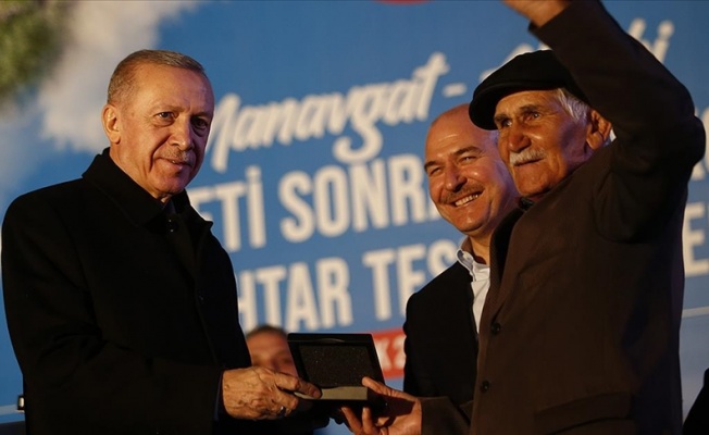 Cumhurbaşkanı Erdoğan: Manavgat'ta afet köy konutlarını yüzde 66 indirimle sahiplerine vereceğiz