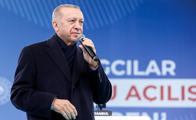 Cumhurbaşkanı Erdoğan: Amacımız bir yıl içinde 319 bin konut ve köy evini hak sahiplerine teslim etmektir