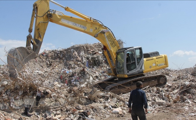 Depremde çöken binayla ilgili "donatılar sağlamdı" savunması bilirkişi raporuyla çelişti