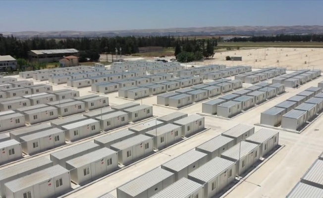Şanlıurfa'da yurtta kalan depremzedeler konteyner kente geçecek