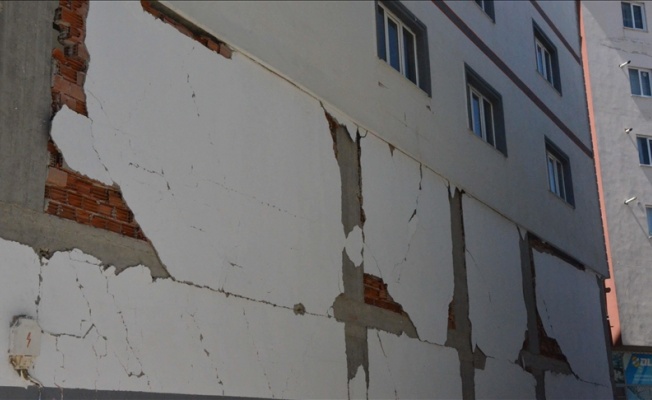Elbistan'da 2000 yılı sonrasında yapılan orta hasarlı binalar onarılabilecek
