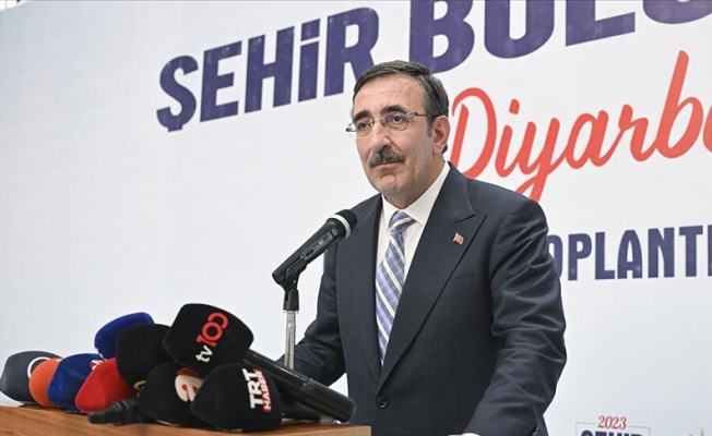 Cumhurbaşkanı Yardımcısı Yılmaz: Türkiye'deki yaklaşık 20 milyon konutun üçte birinin dönüşmesi gerekiyor