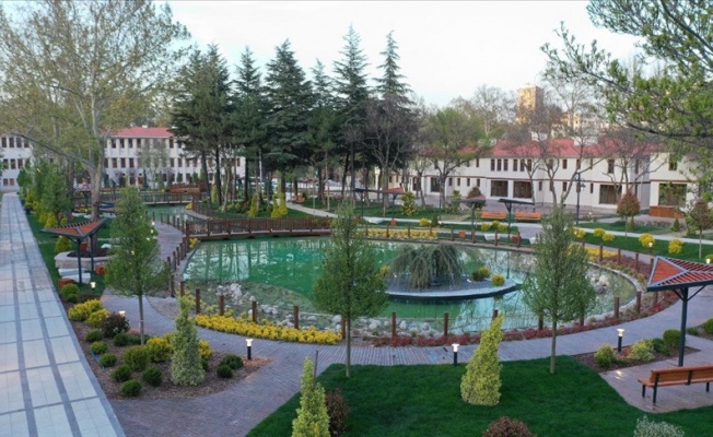 Yenileme çalışmaları tamamlanan Saraçoğlu Mahallesi projesinde konutlar satışa sunuldu