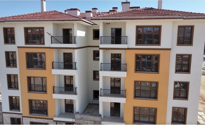 Adıyaman'da 650 deprem konutunun 1-1,5 ay içinde teslim edilmesi hedefleniyor
