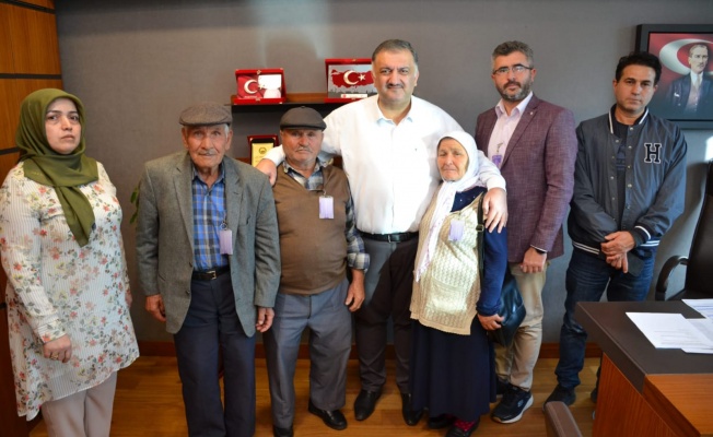 İMAR YASASINA TAKILANLAR DEVA PARTİSİ GENEL BAŞKAN YARDIMCISI HASAN KURAL'I ZİYARET ETTİ!