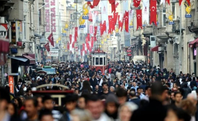 İstanbul'dan gidenler, gelenleri geçti