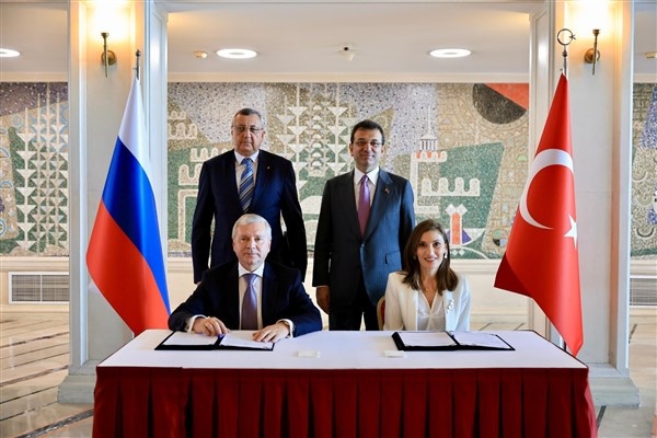 “İSTANBUL VE MOSKOVA İÇİN HAYIRLI OLSUN”