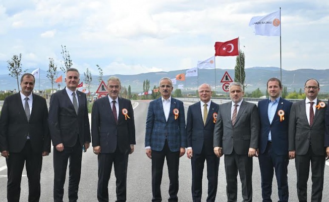 İZNİK ÇEVRE YOLU İLE 15 DAKİKALIK YOL 4 DAKİKAYA İNDİ