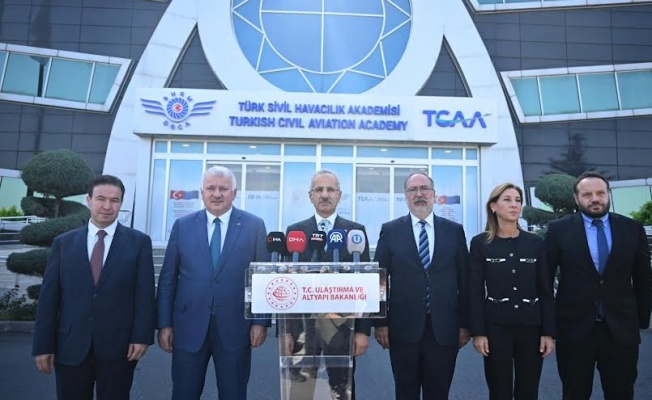 BAKAN URALOĞLU’NDAN 12 YENİ İÇ HAT MÜJDESİ