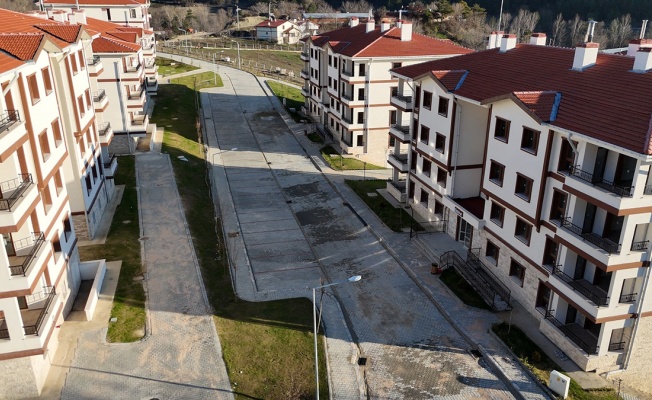 Bolu Göynük'te 106 sosyal konutun teslimatı başladı