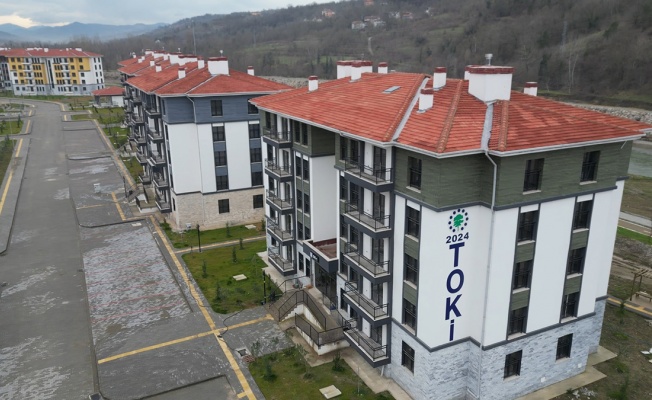 Zonguldak Devrek'te 317 sosyal konutun teslimatı başladı