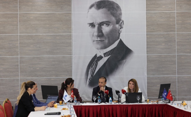 YENİ TAKSİ PLAKALARI İÇİN İLK İHALE YAPILDI