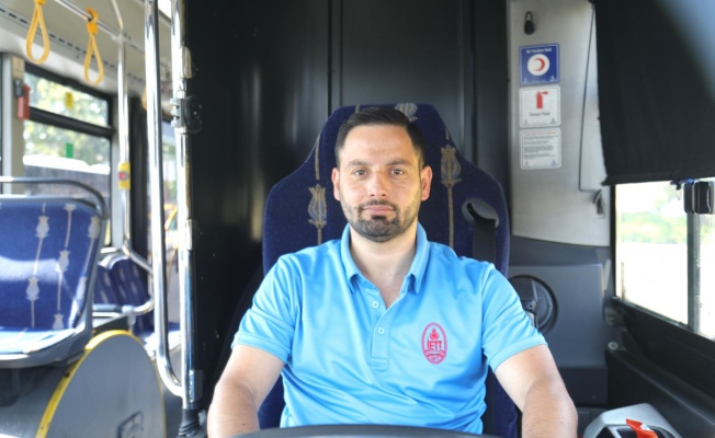 İETT KAPTANINDAN ÖRNEK DAVRANIŞ