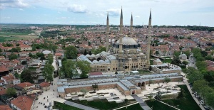 Selimiye Meydanı modern bir görünüme kavuştu