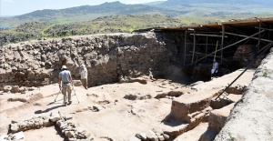Büklükale'de Hitit dönemine ait yeni binalar araştırılıyor