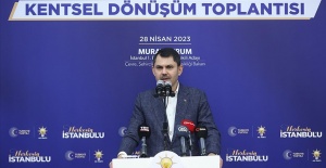 Bakan Kurum, Bağcılar'da kentsel dönüşüm bekleyen vatandaşlarla buluştu