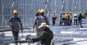 Hatay'da Defne Devlet Hastanesi inşaatı yükseliyor