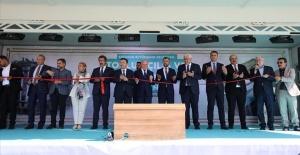 Erzurum'da kentsel dönüşüm kapsamında yapılan konut ve iş yerleri teslim edildi