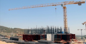 Hatay'da inşasına başlanan 30 bin 749 kalıcı konutta çalışmalar sürüyor