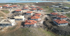 Şanlıurfa'da Atatürk Barajı kıyısındaki köy konutları martta teslim edilecek